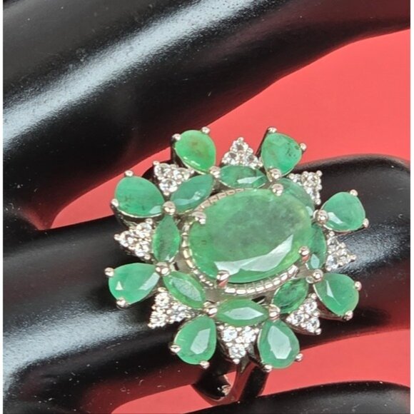 925 Sterling Silver Ring Sz 7 with Natural Emerald Gem & Cz - Picture 4 of 10